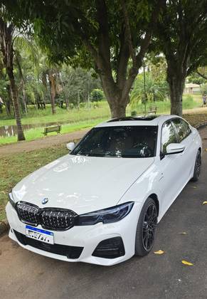 BMW 330e 2.0 16V TURBO HÍBRIDO M SPORT AUTOMÁTICO